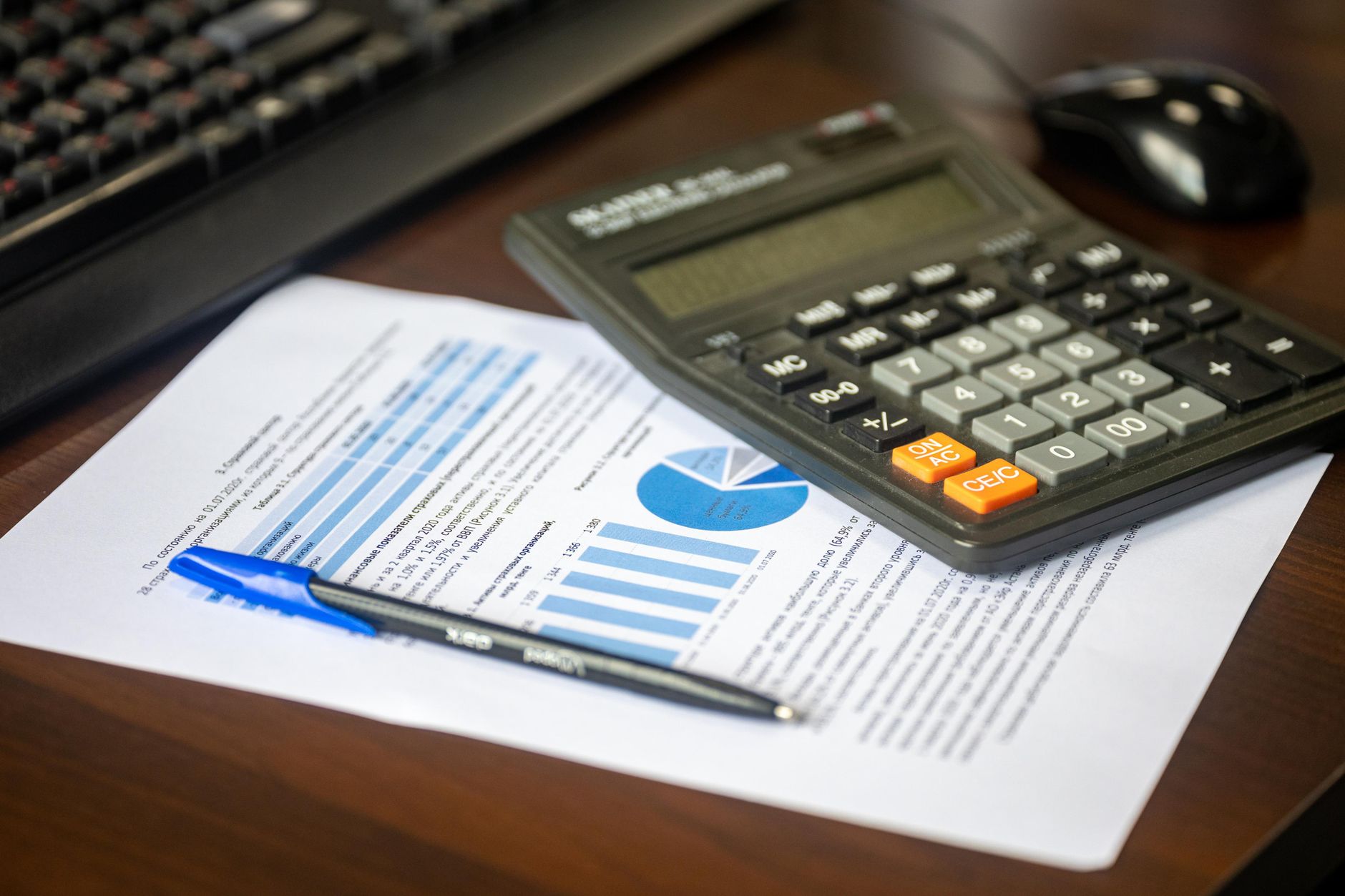 Calculer son solde de tout — calculatrice documents financiers bureau