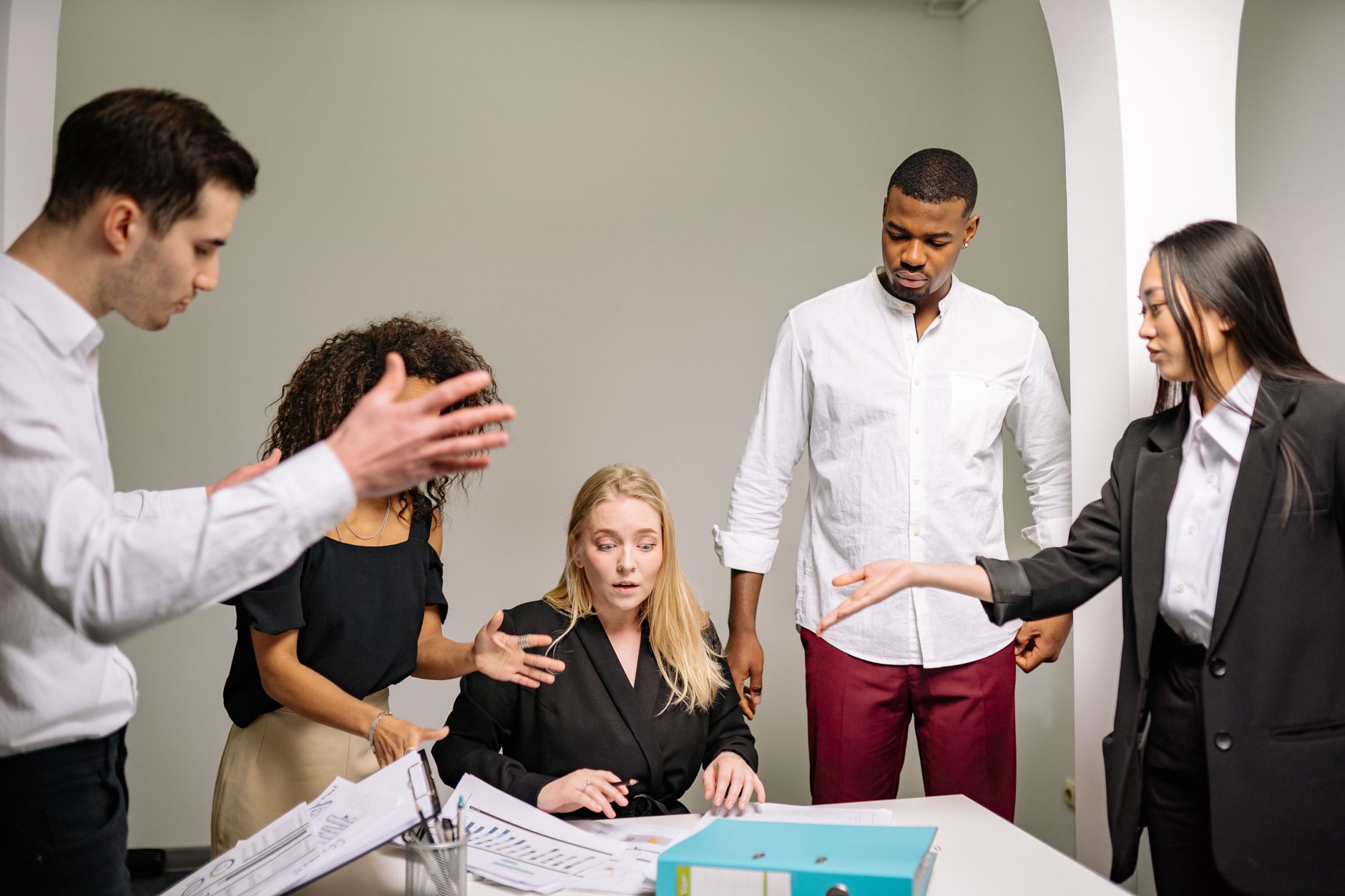 Licenciement pour faute grave procédure, — réunion de bureau licenciement employé