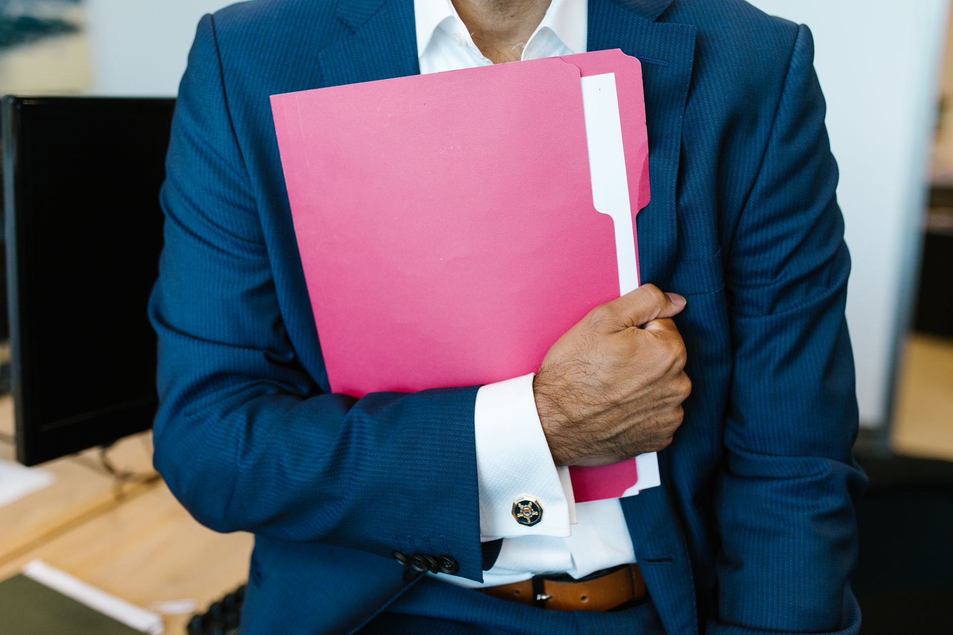 Peut-on licencier un fonctionnaire en arrêt maladie : ce que le statut autorise vraiment — travailleur de bureau arrêt maladie documents