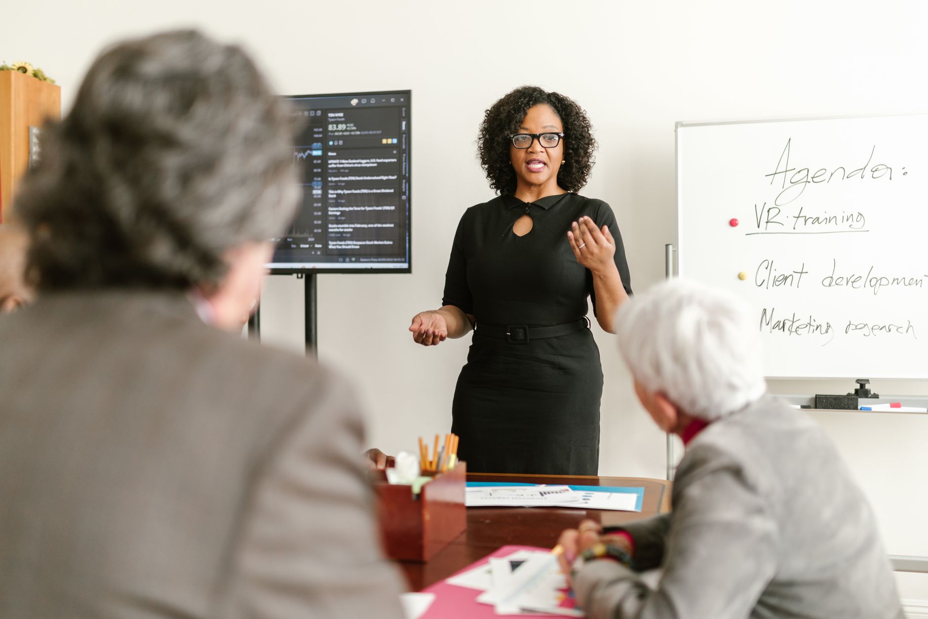 Refus de formation par l'employeur — réunion d'affaires discussion formation